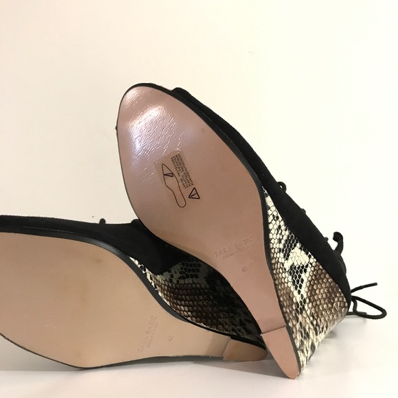 ZARA black lace up python snake wedges - Picture 5 of 5